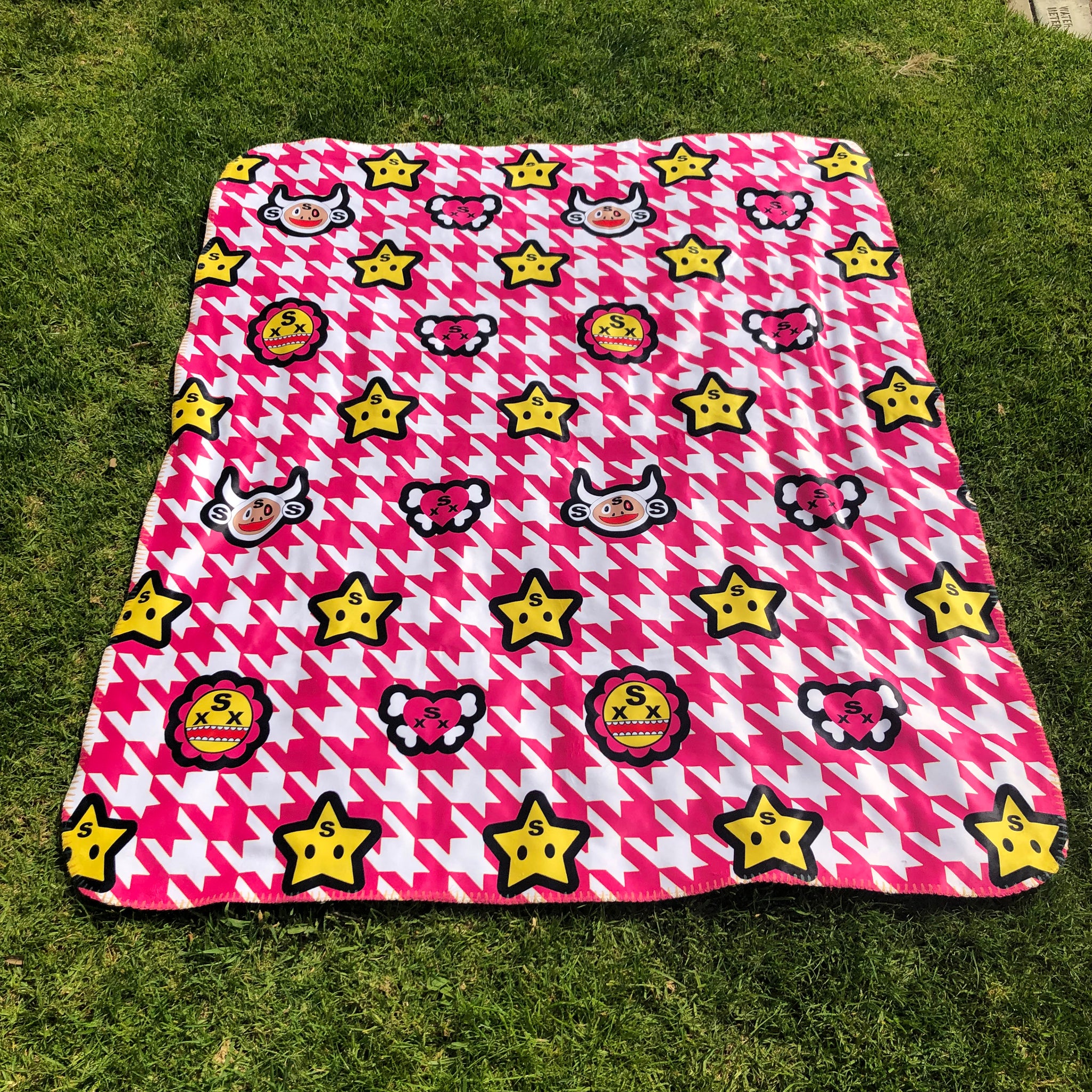 Hot Pink GhoulStar Blanket